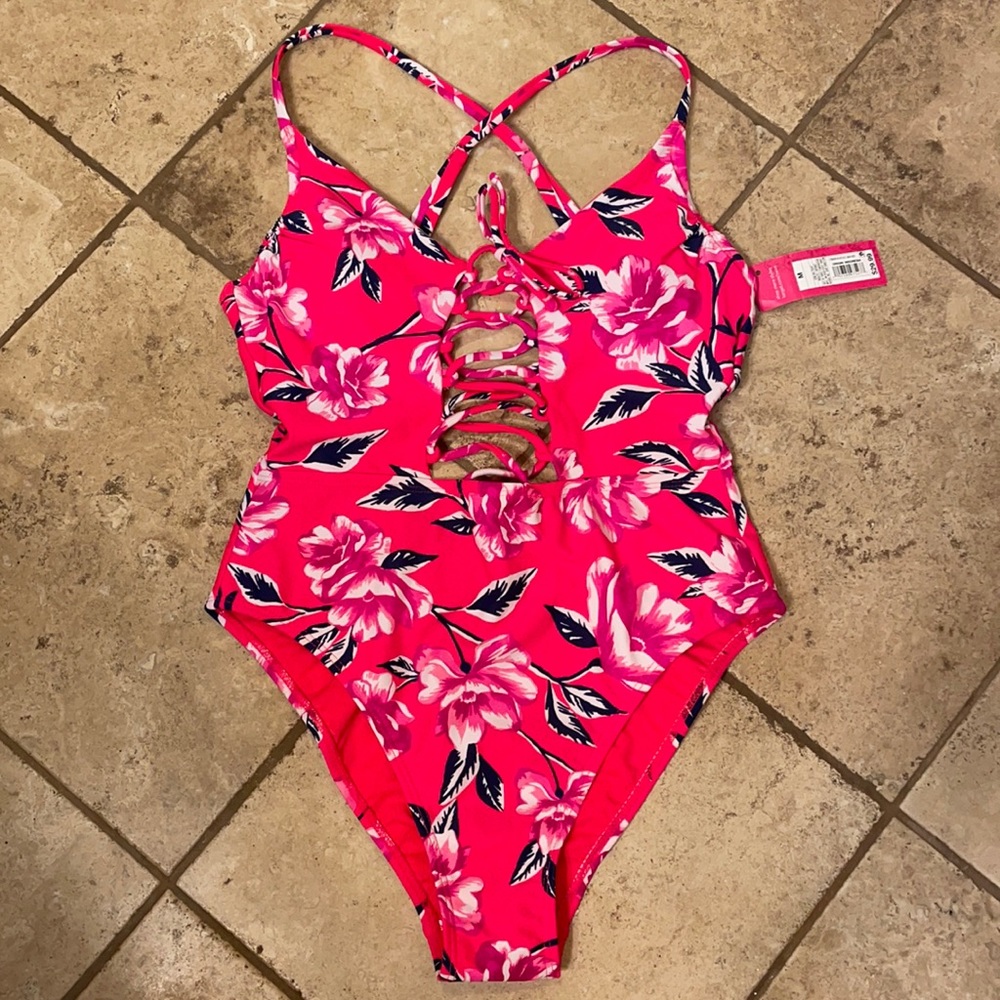 One piece swimsuit